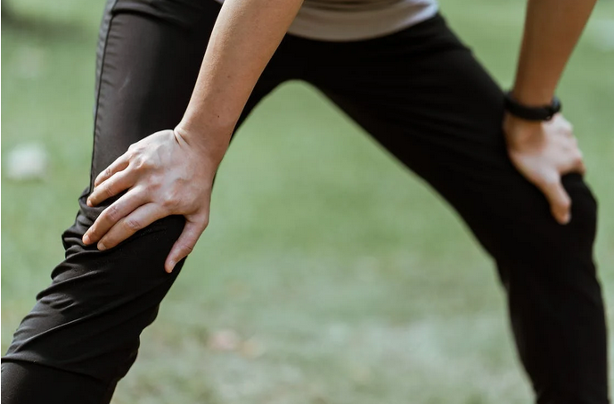 knees